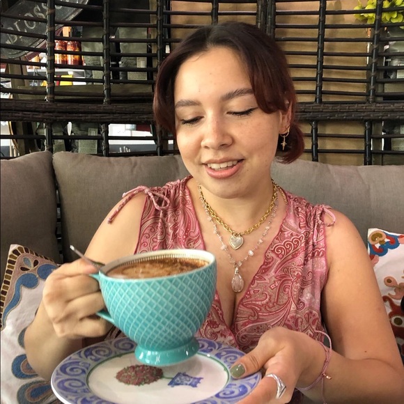 Meet your seller💕 - Picture 6 of 7